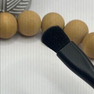 WingMe Black Makeup Mega Shading Brush 13